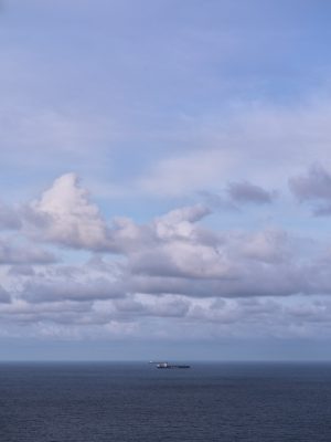 Photographie d'art de Nicolas Claris — Cargos — bateau, blanc, bleu