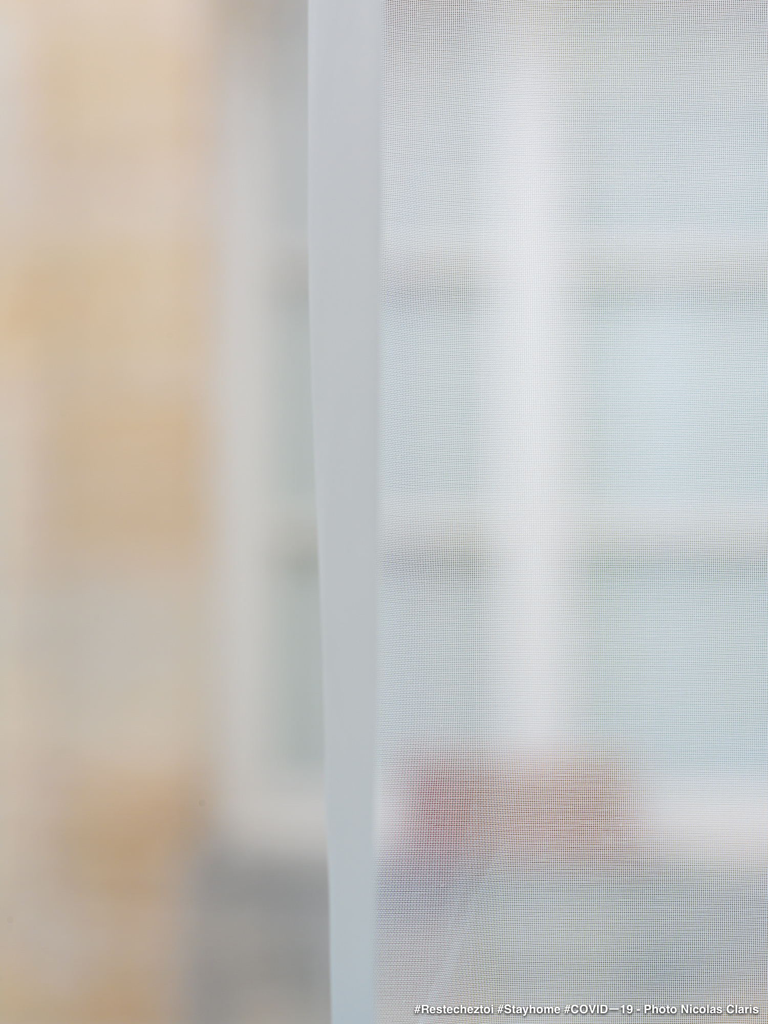 Photographie d'art de Nicolas Claris — Un Peu De Rouge Pourtant, 12 ncz5397