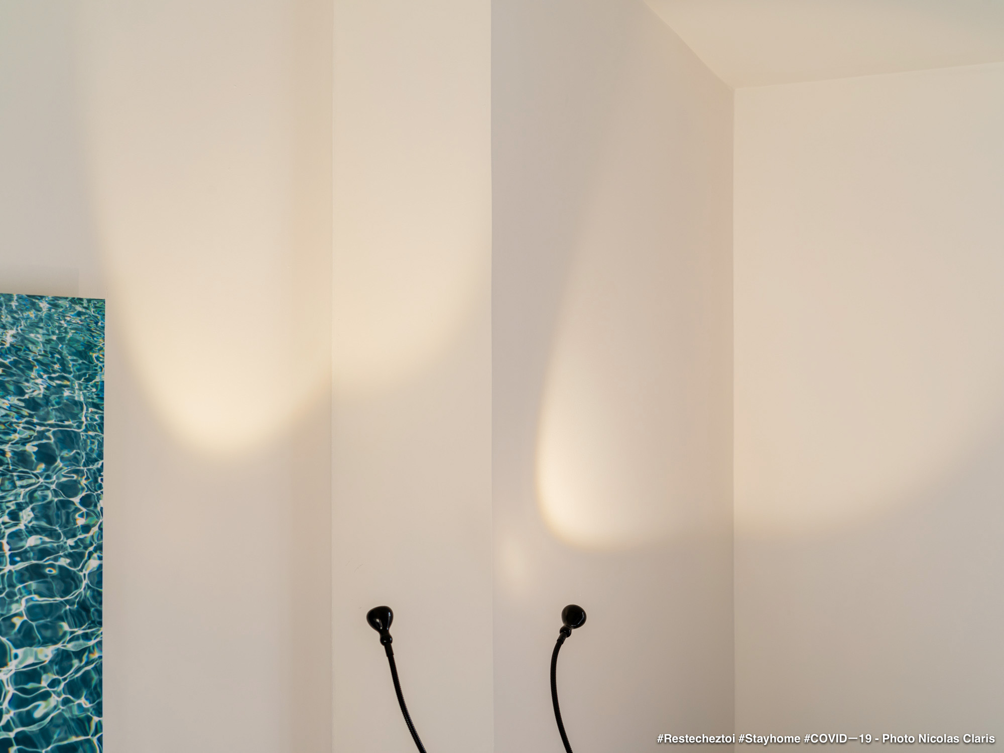 Photographie d'art de Nicolas Claris — Un Peu De Rouge Pourtant, 13 ncz5241