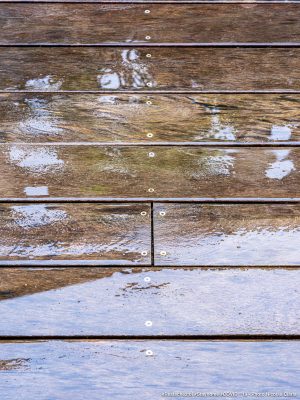 Photographie d'art de Nicolas Claris — Confinement — bois, planches, terrasse