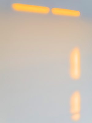 Photographie d'art de Nicolas Claris — Dimanche Matin — abstraction, affichage, gris