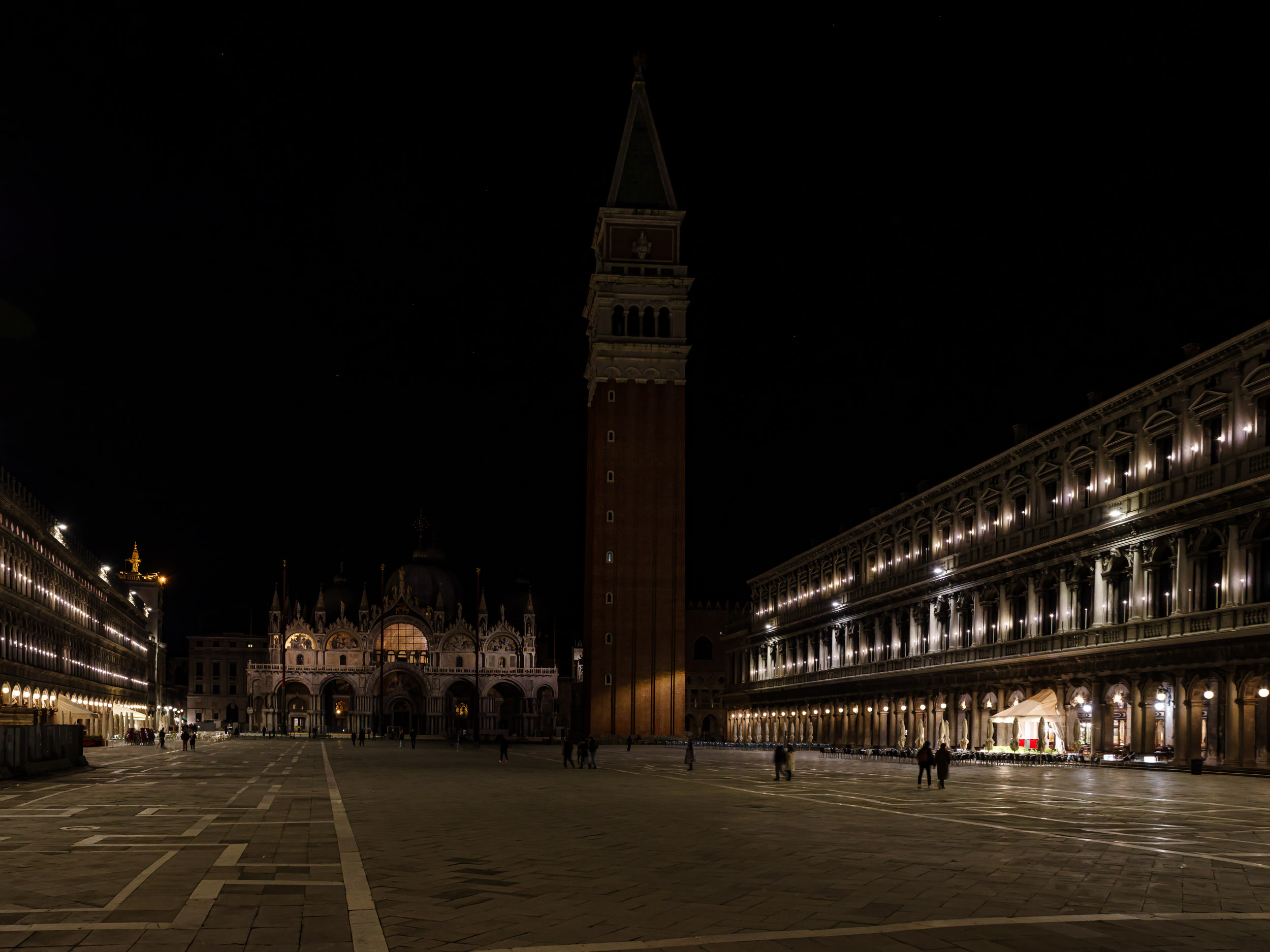 Photographie d'art de Nicolas Claris — Un Peu De Rouge Pourtant, Venise