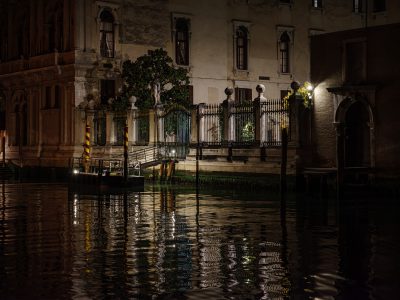 Photographie d'art de Nicolas Claris — Dolci Notti a Venezia — canal, eau, façade