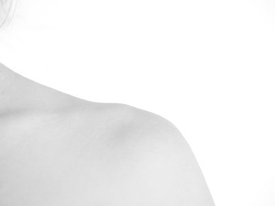 Photographie d'art de Nicolas Claris — Fragments — épaule, cou, peau