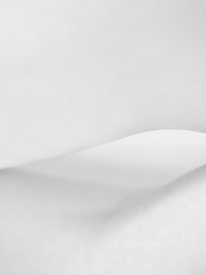 Photographie d'art de Nicolas Claris — Fragments — blanc, papier, courbe