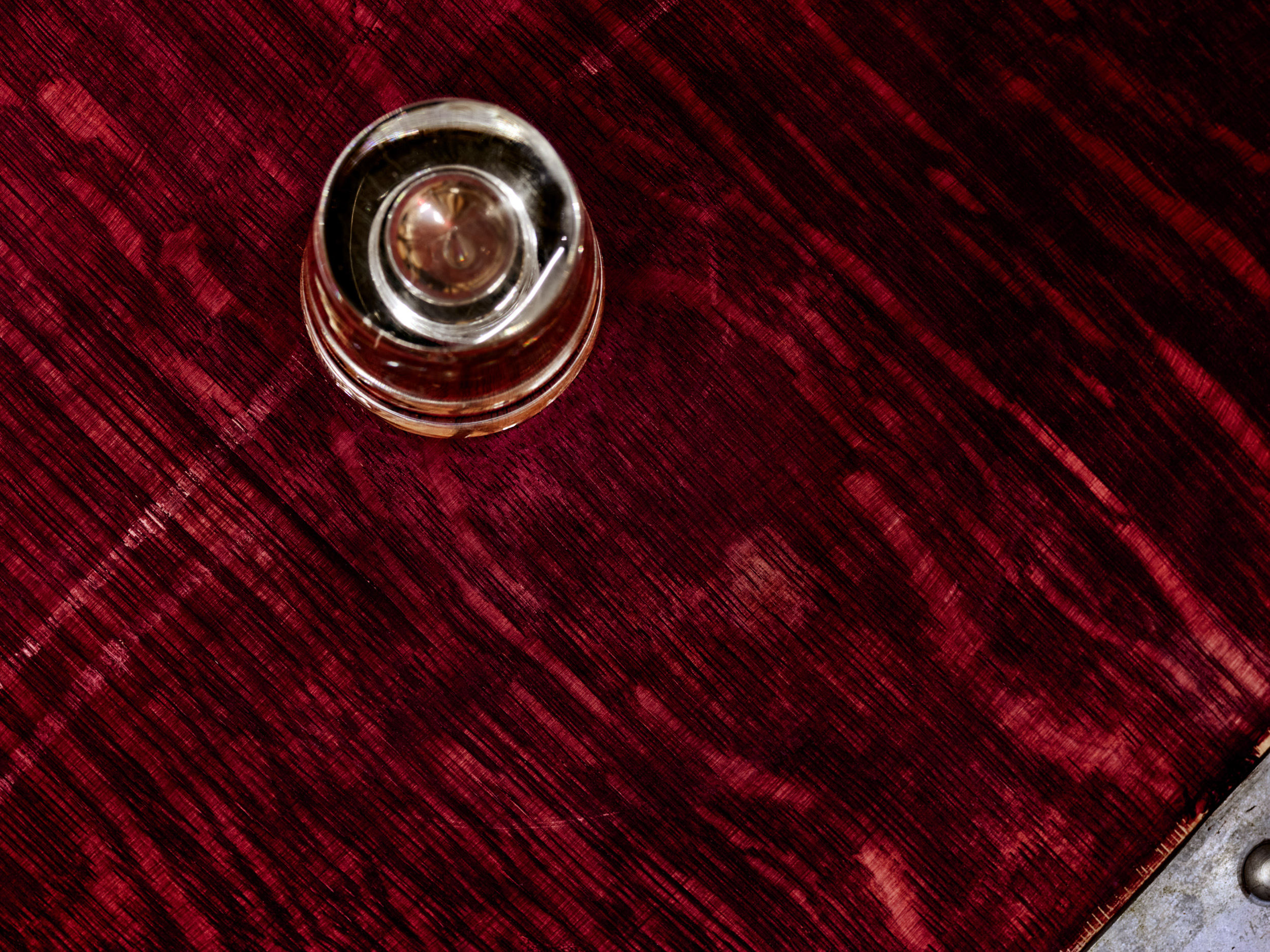 Photographie d'art de Nicolas Claris — Un Peu De Rouge Pourtant, Rouge