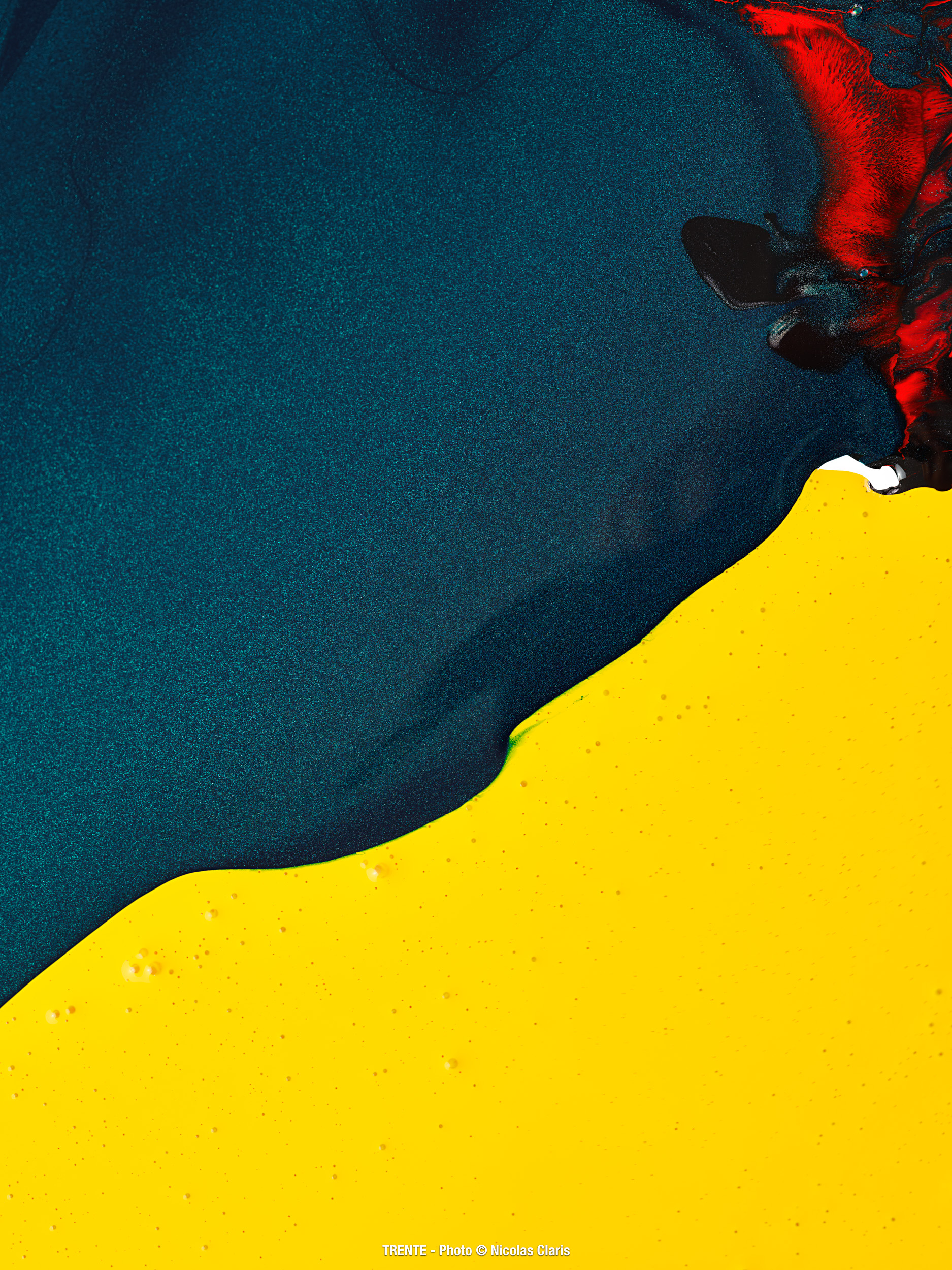Photographie d'art de Nicolas Claris — Un Peu De Rouge Pourtant, Trente ncf9985